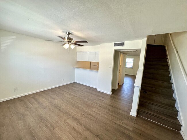 Photo - 8915 McPherson Rd Unidad 1A