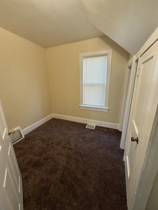 Photo - 573 Blair Ave