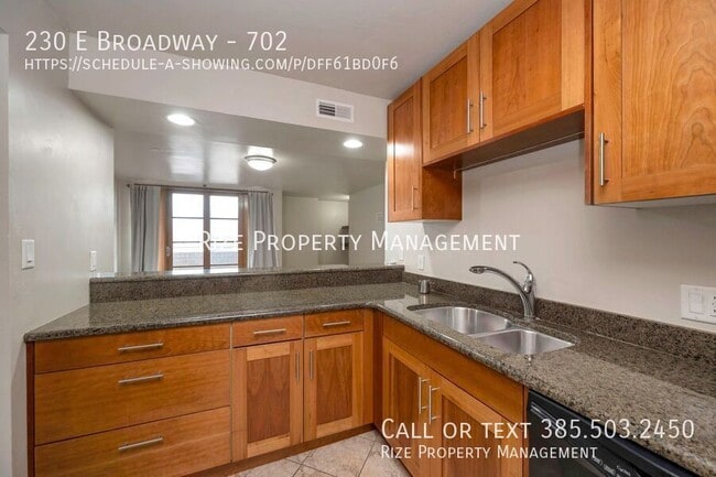 Photo - 230 E Broadway-702