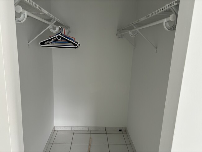 Photo - 6700 SW 40th St Unit South Miami 1/1