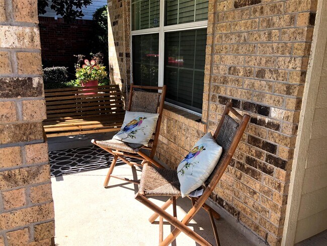 Photo - 4611 Pin Oak Creek Ln