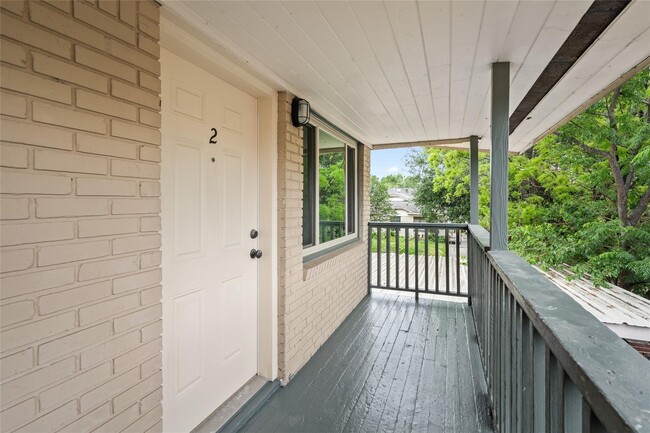 Building Photo - 3910 Dallas St Unit 2 Rental