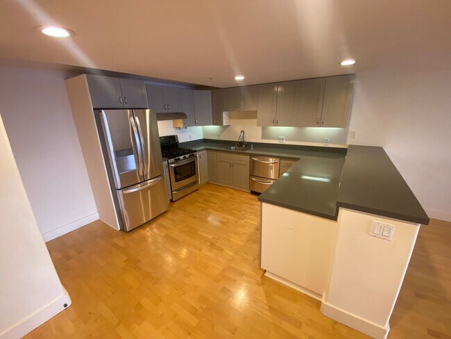 Photo - EPIC REA, INC - Vibrant Mission District L... Unit 1