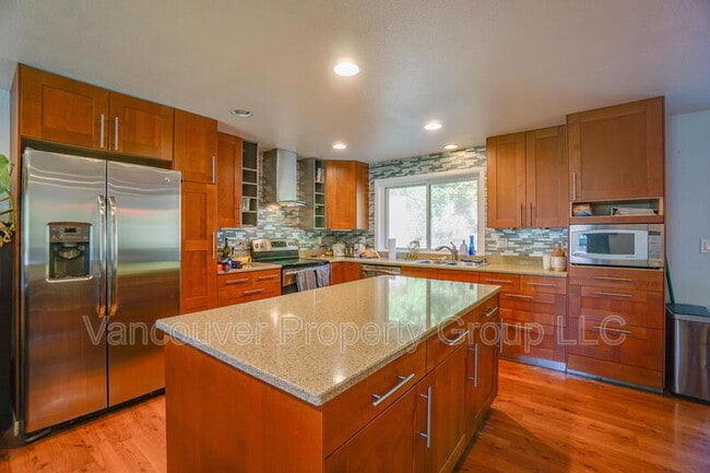 Photo - 4901 NE 47th Ave