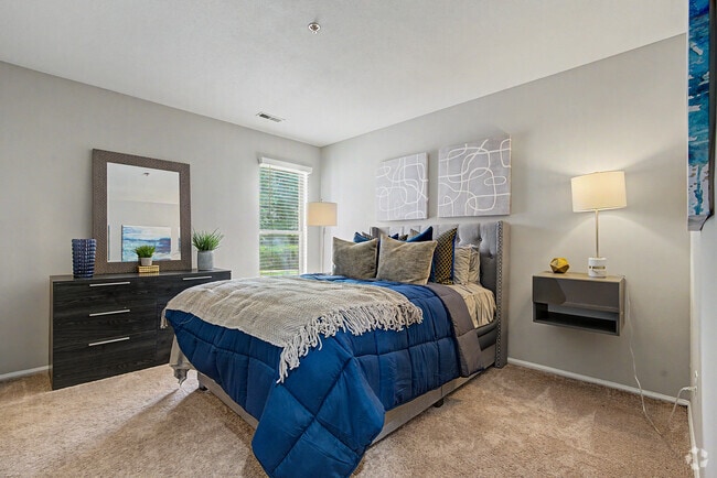 Buckingham 2BR, 2BA -1099SF - Second Bedroom