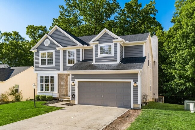 Building Photo - 315 W Hull Dr