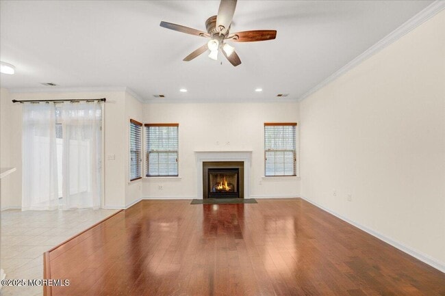 Photo - 28 Santa Rosa Ln