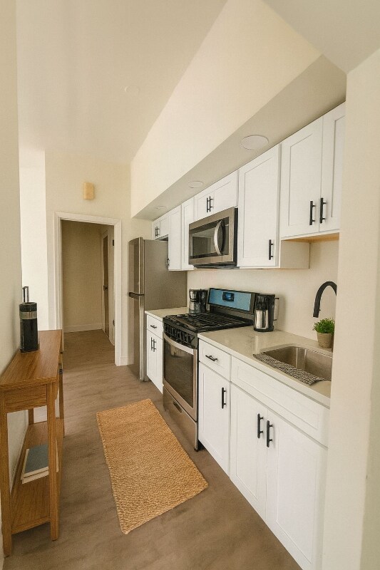 Photo - 4733 Cedar Ave Unidad 2R