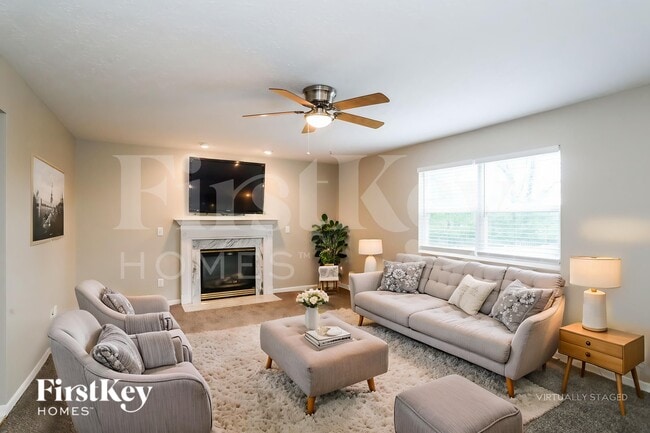 935 Grandstone Ct