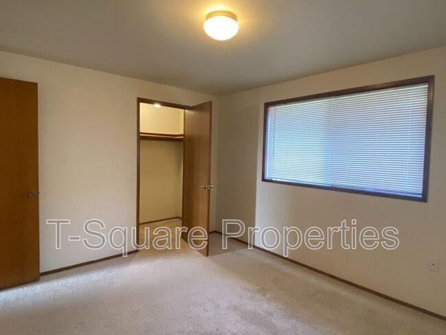 Photo - 2121 Chestnut St