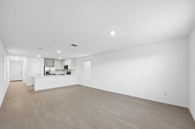 Photo - 804 Wagtail Dr