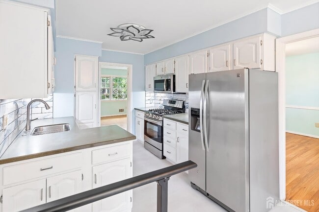 10 Woodruff Rd