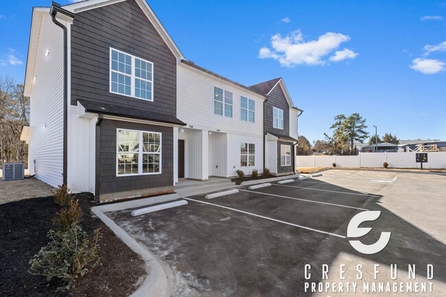 Photo - NEW CONSTRUCTION 2BR 2BATH Fort Bragg Manchester Gate less then 5 miles