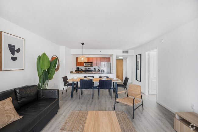 Building Photo - 1200 Brickell Bay Dr Unit FL17-ID1038995P Rental