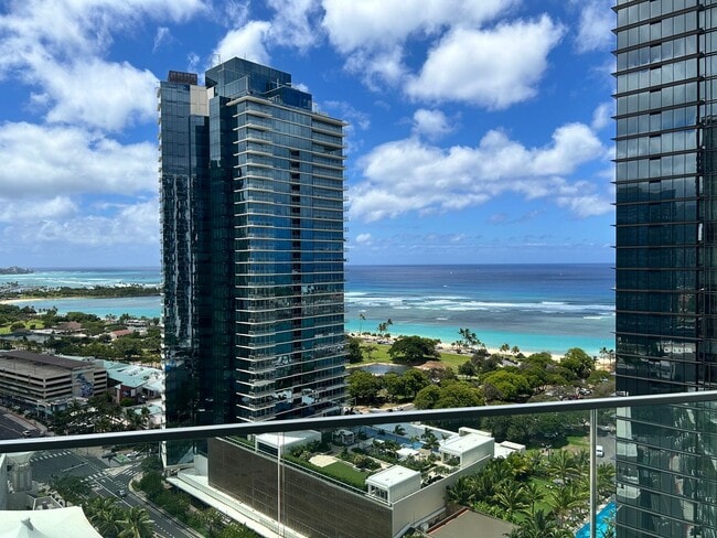 Photo - Upscale living With a View!