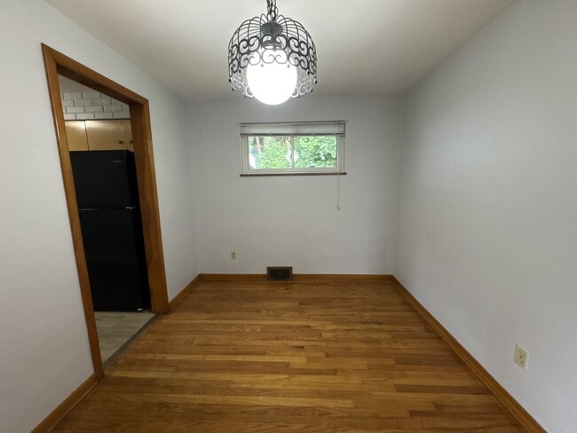 Photo - 1333 Berry St