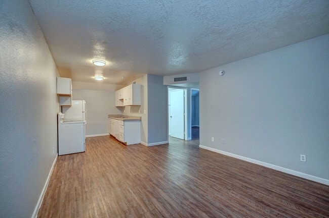 Photo - Monte Vista Apts