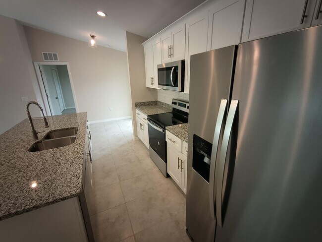 Photo - 1108 NE 33rd Terrace House