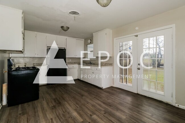 1412 Alta Mira Dr