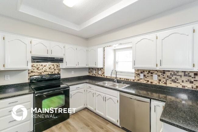 Photo - 19305 E 31st Terrace Dr S