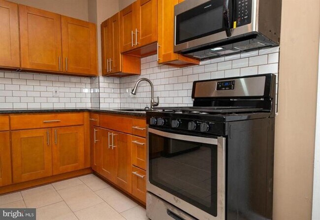 Photo - 45 S 56th St