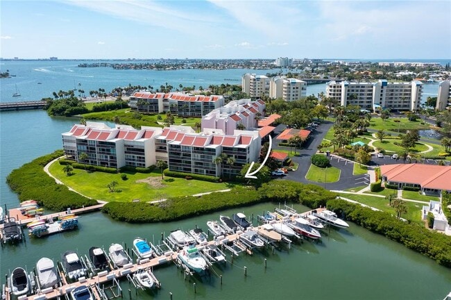 Building Photo - 7907 Sailboat Key Blvd S Unit 108 Rental