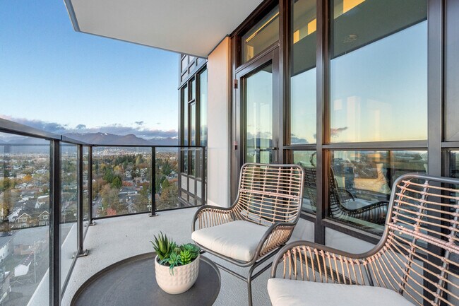 Photo - 3996 Dumfries St Unit ID1051924P