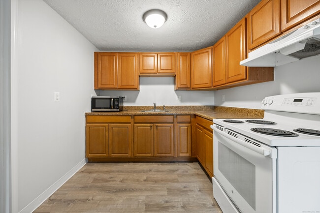 Photo - 9 Guiel Pl Unit 1