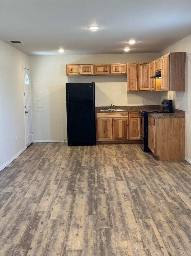 Photo - 321 N Sherman Ave