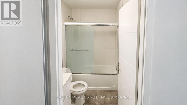 Photo - 60 Frederick St Unit 809