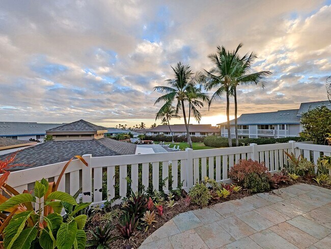Photo - Ground floor 3 bedroom 2 bath with ocean view and community pools
