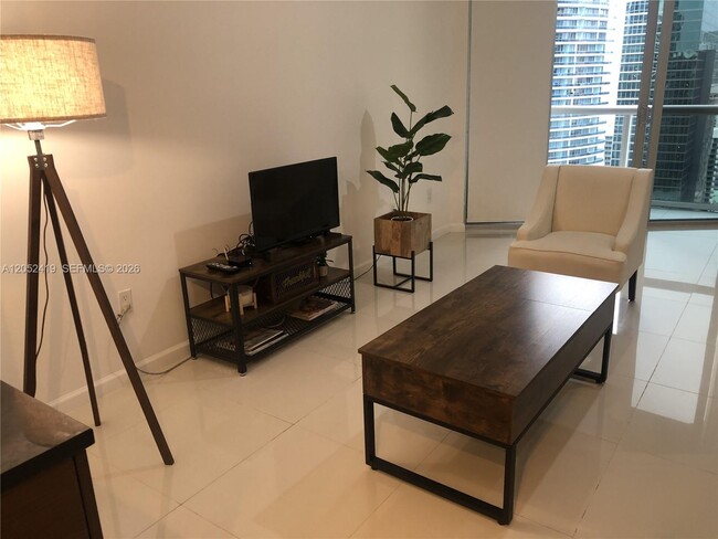 Photo - 475 Brickell Ave Unit 4008