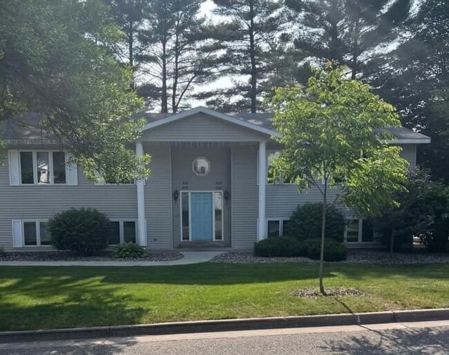 Building Photo - 652-658 Butler Place Unit 658 Butler Place