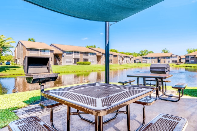 Bentley Green Apartment Homes