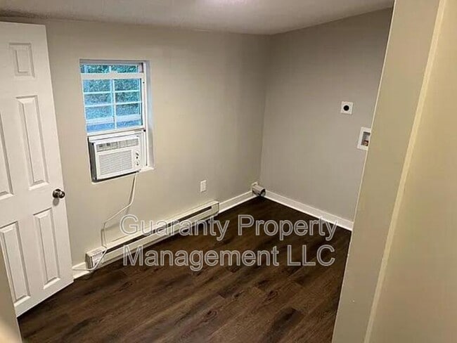 Photo - 1005 N King Ave