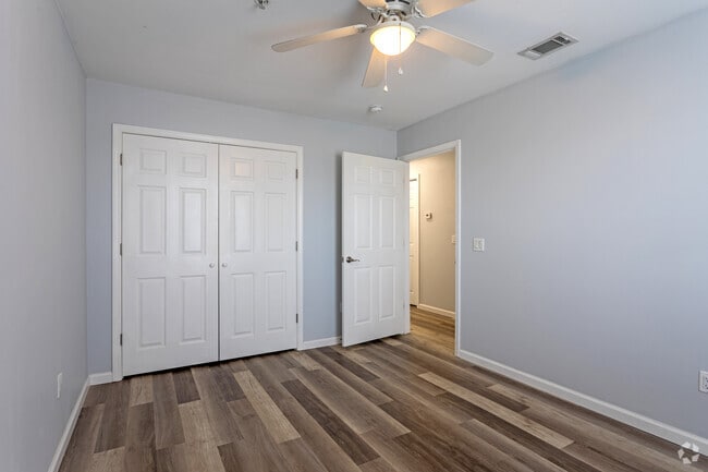 3BR, 2BA - 1294SF, Bedroom 2