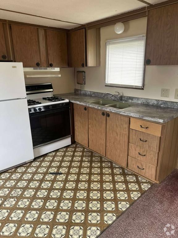 Building Photo - 3489 W 100 S Rental