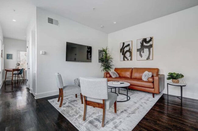 Photo - 940 Piedmont Ave NE Unidad FL2-ID1356277P