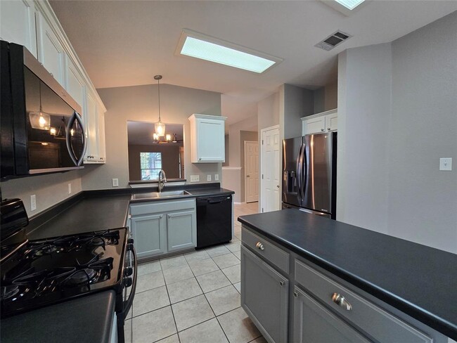 Photo - 14309 Ballycastle Trail