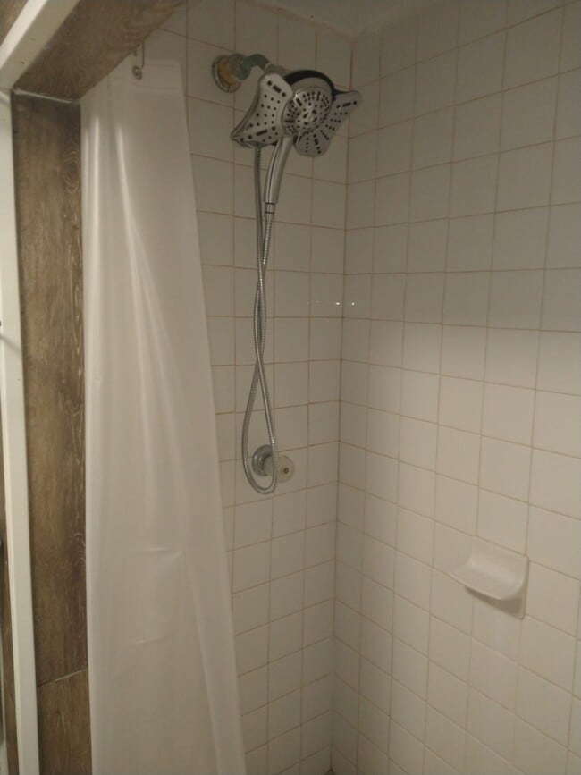 Photo - 2127 Funston St
