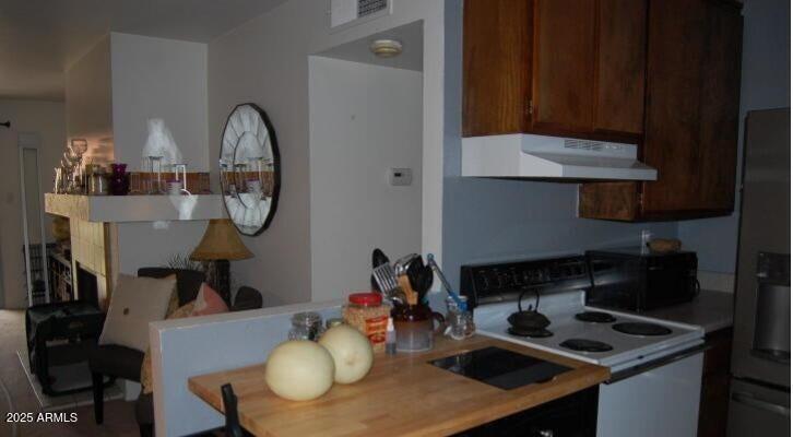 Photo - 5525 E Thomas Rd Apartment Unit F11