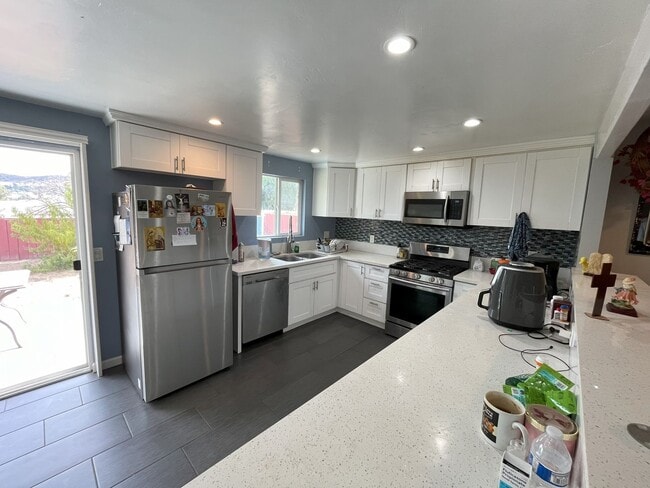 Photo - Charming 3-Bedroom Home in the Heart of Santee – Prime Location Near Parks and Schools! *$500.00 ...