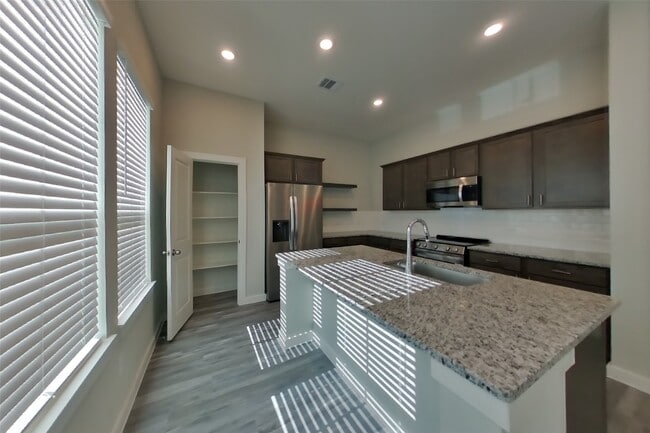 Photo - 22605 Terrazzo Dr