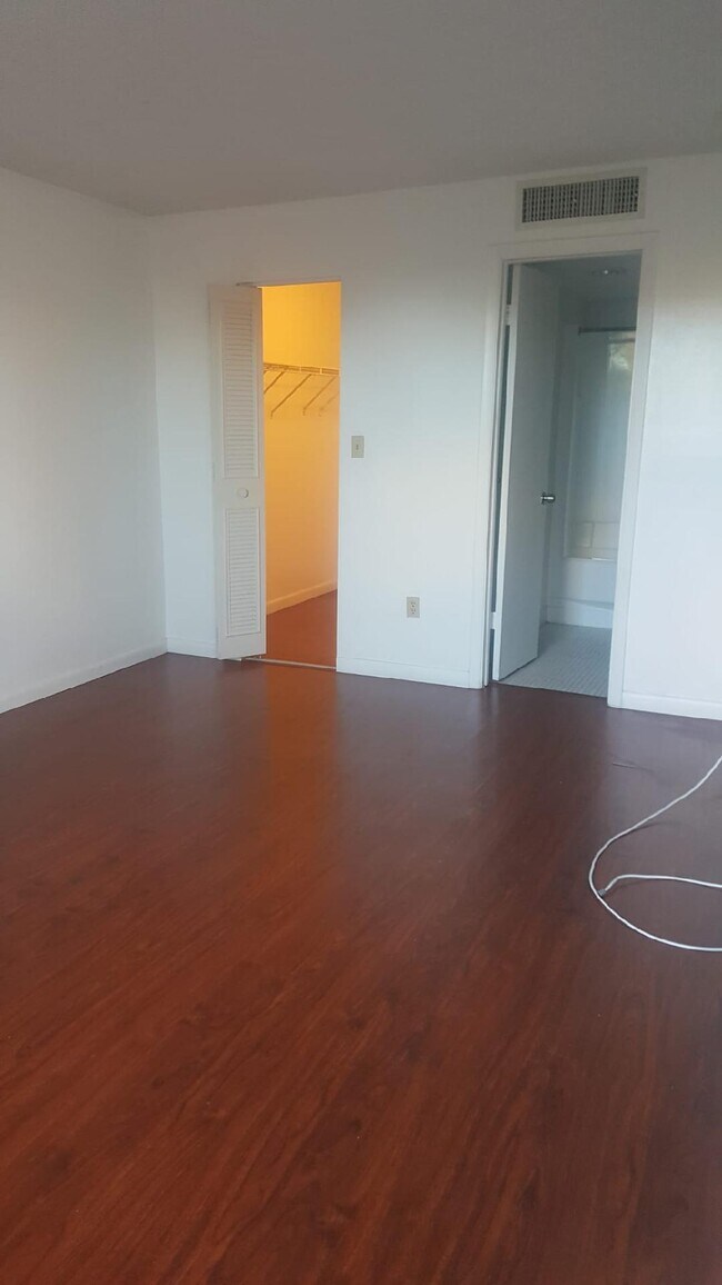 Master - 14415 SW 88th St Unit G106