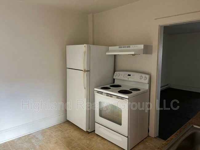 Photo - 357 Locust St