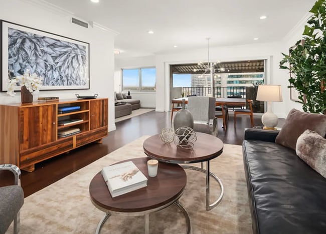 Building Photo - 10450 Wilshire Blvd Unit C Rental