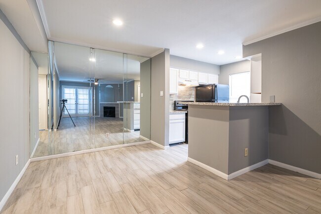 Photo - 14600 Fonmeadow Dr Unidad 100