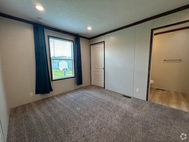 Building Photo - 39500 Warren Rd Rental