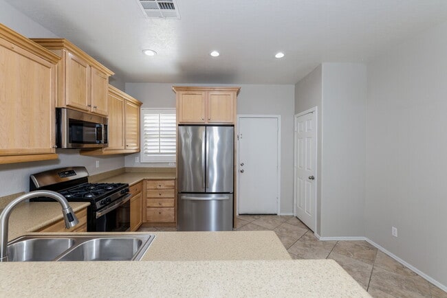 Photo - 6166 Jutland Ave