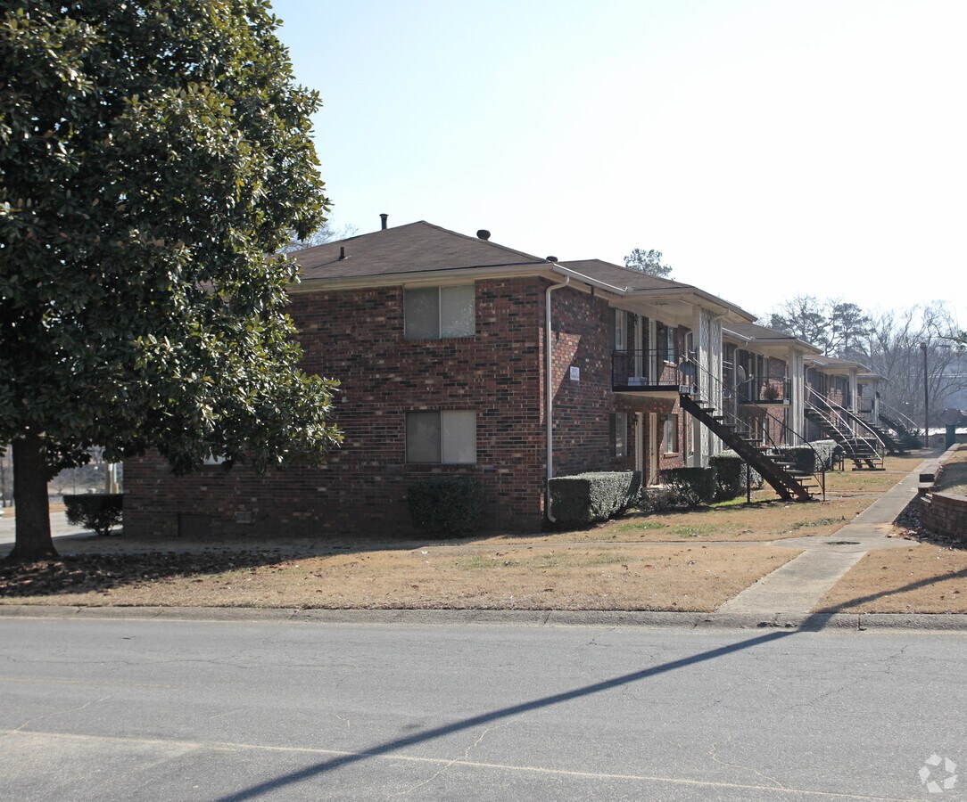 The Commons at Life University - The Commons at Life University Apartments
